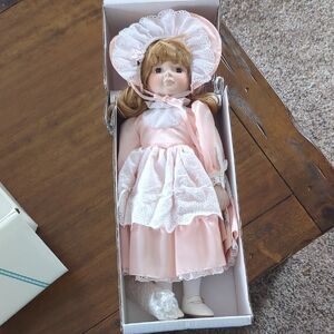 Gorham Pink and White Porcelain Doll with Lace Bonnet,like new